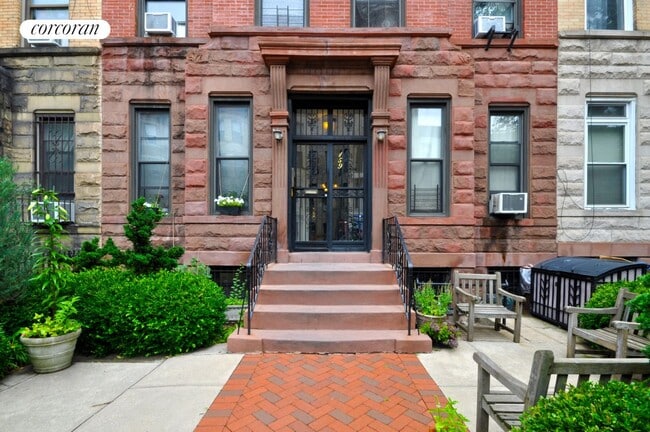 Building Photo - 159 Garfield Pl