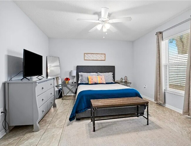 Building Photo - 37770 Kelly B Ct