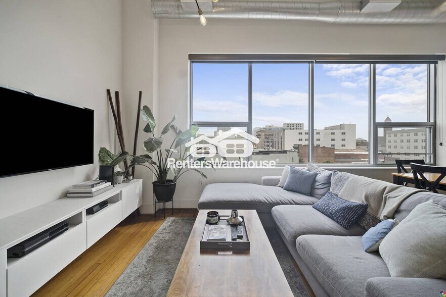 Building Photo - 500 Granby St