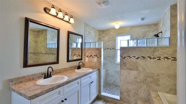 Building Photo - 441 White Coral Ln