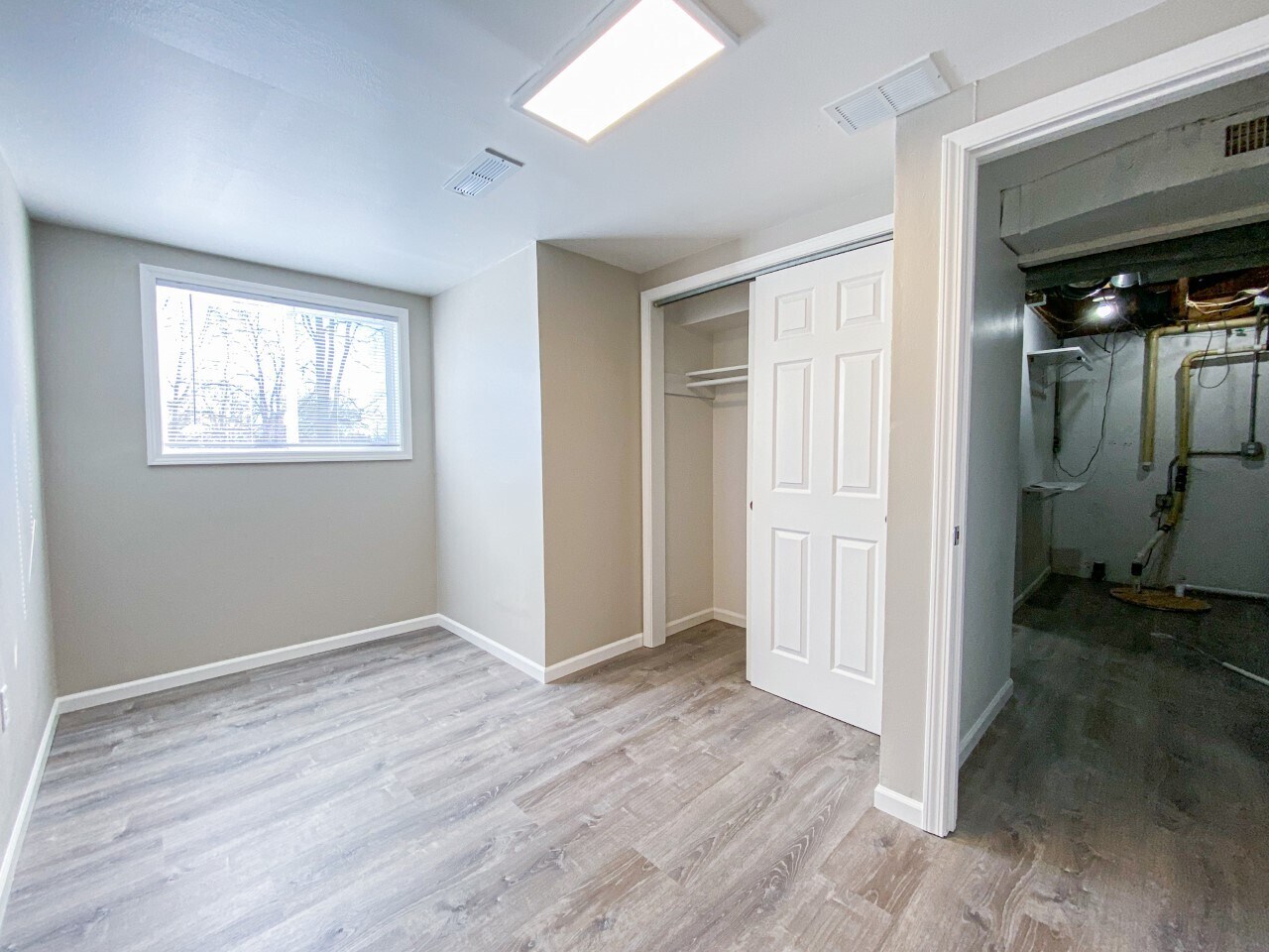 Building Photo - 1853 Fisher St