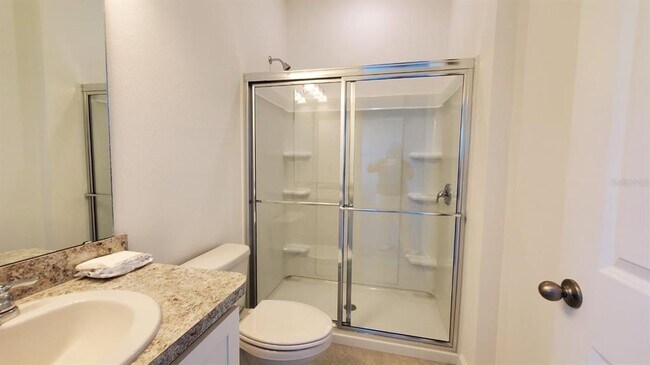 Building Photo - 2685 Buttercup Ave