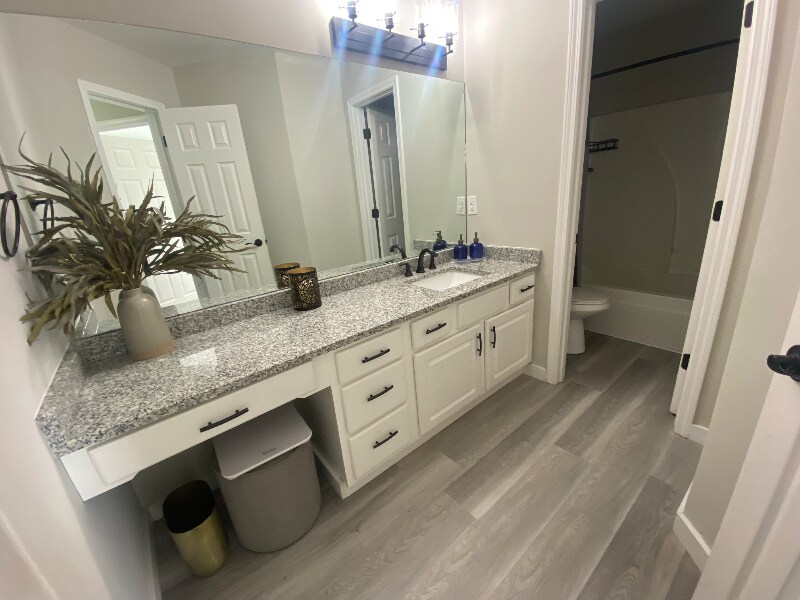 Building Photo - 2216 Milan Ct