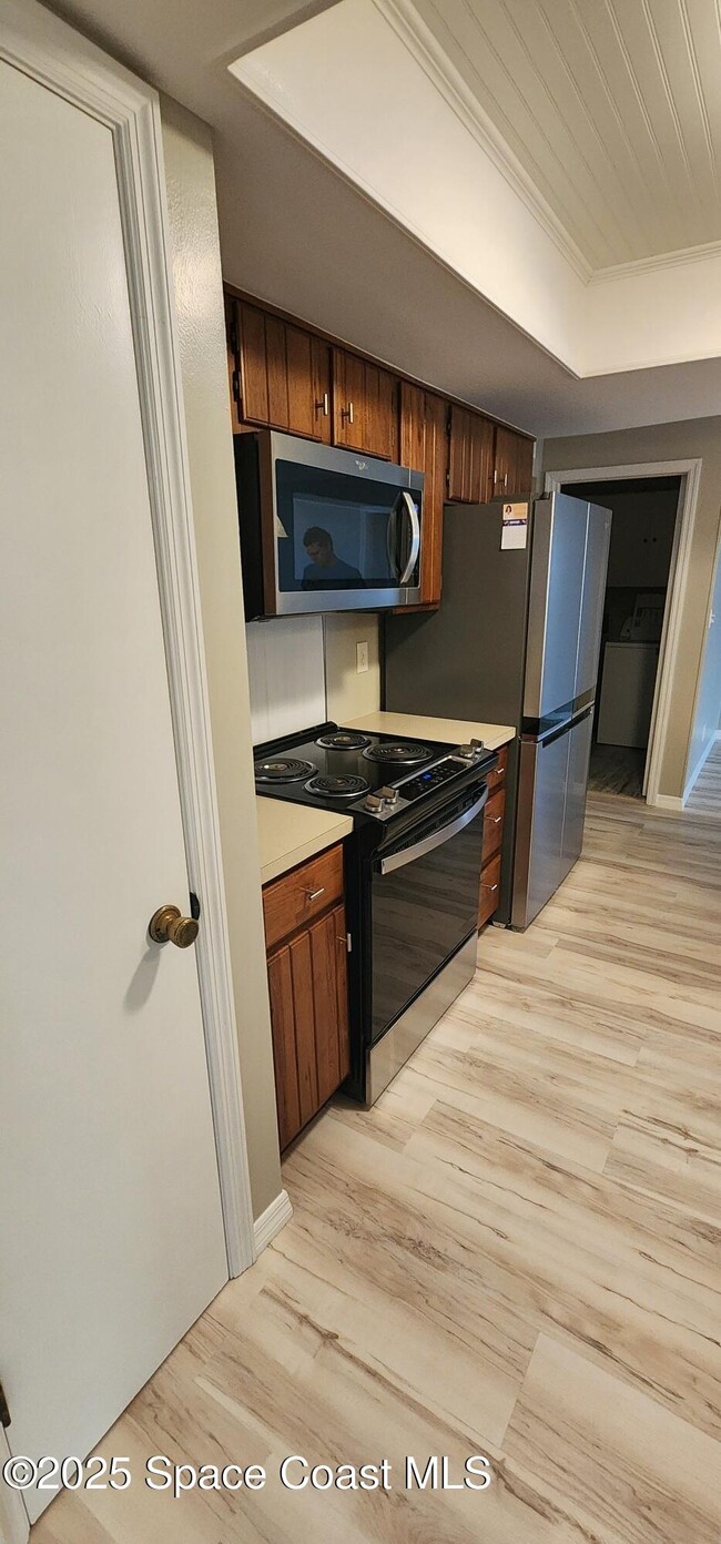 Building Photo - 1003 Cedar Brook Ct