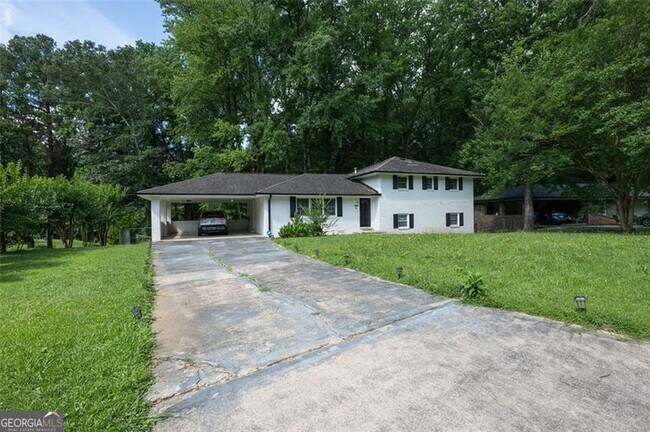 Building Photo - 1025 Hilburn Dr SE