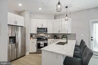 Building Photo - 2537 Grays Ferry Ave