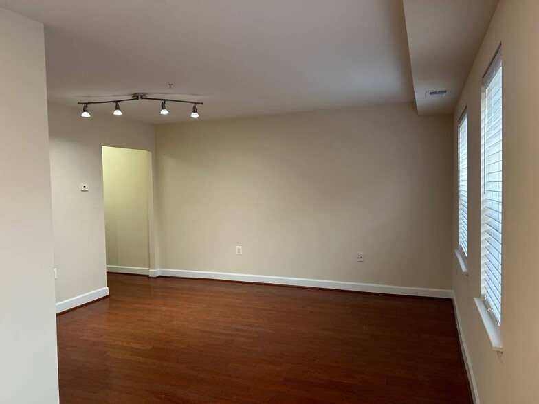 Building Photo - 3615 38th St NW