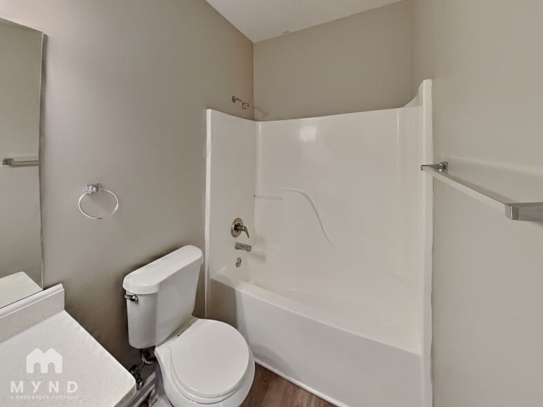 Building Photo - 3485 Bridle Brook Dr NE