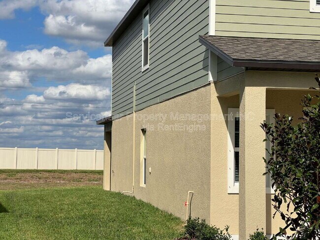 Building Photo - 13088 Empress Jewel