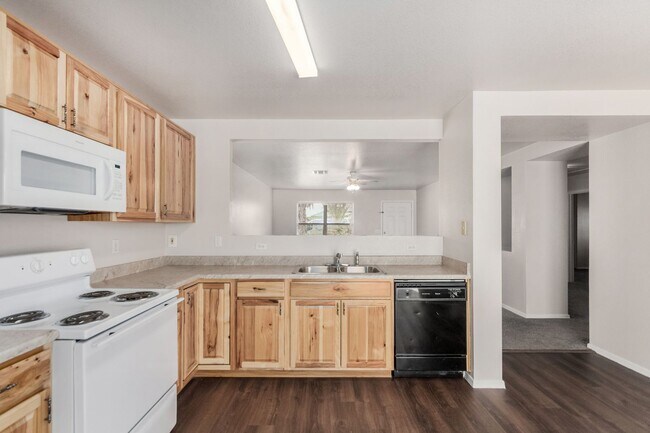 Building Photo - Charming 3 bedroom in El Mirage!