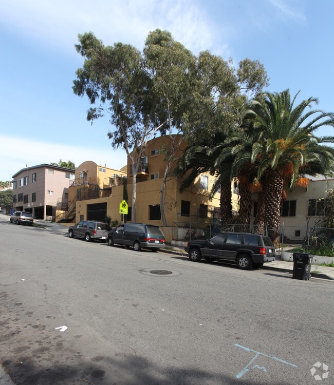 Building Photo - Loma Place Apartments