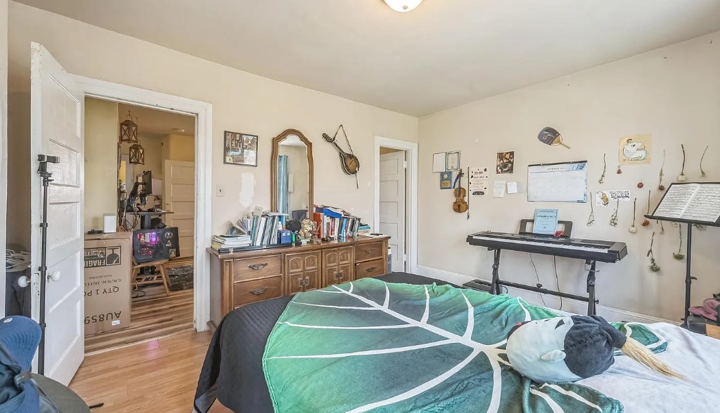 Building Photo - 5131 Pine St