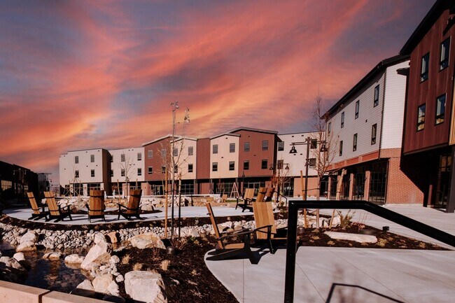 Building Photo - Walk, Bike, Ski – Live in Park City’s Bran...