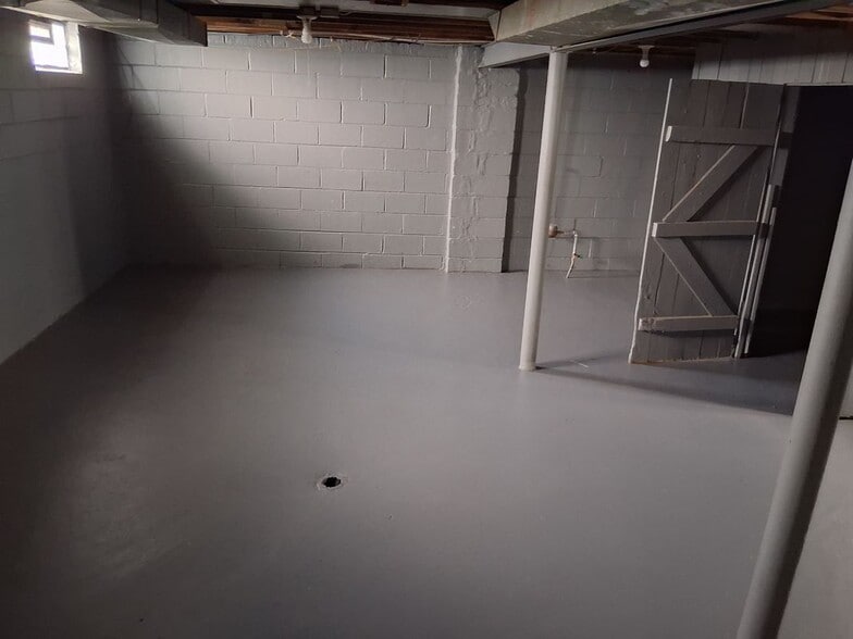 Building Photo - 14613 Coyle St