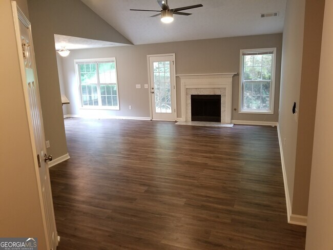 Building Photo - 2720 Dacula Cove Cir