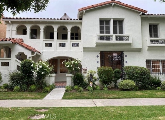 Primary Photo - 1026 S Crescent Heights Blvd