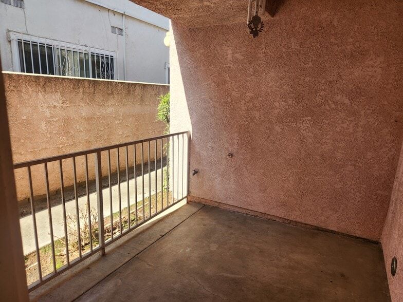 Private Patio - 625 S Osage Ave