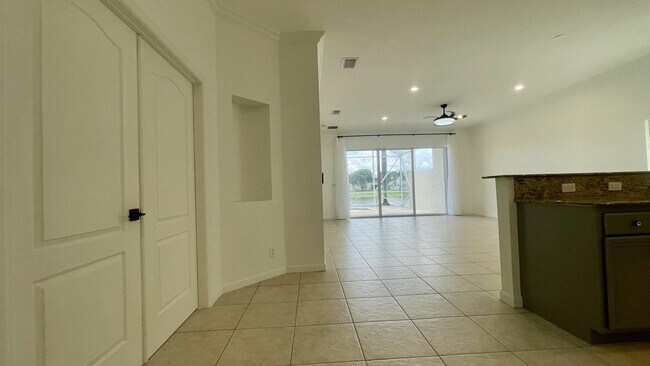 Building Photo - 110 Newberry Ln