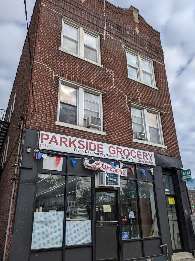Building Photo - 1117 John F. Kennedy Blvd