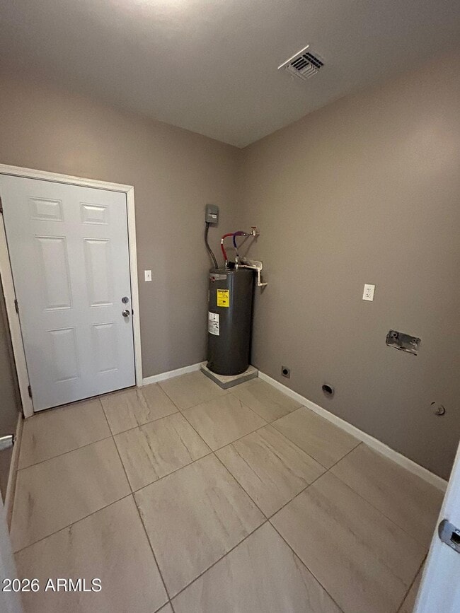 Building Photo - 2742 N Washington Ave