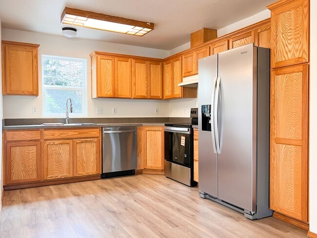 Building Photo - 622 E GRANT St