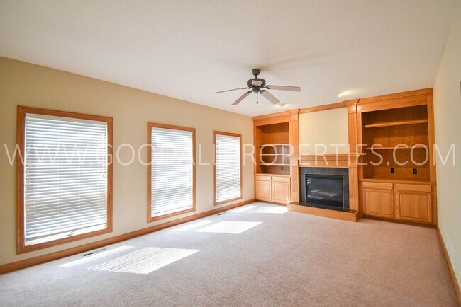 Building Photo - Spacious 4-Bedroom Johnston Home with 3-Car Garage