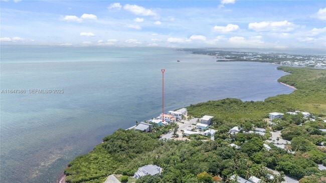 Building Photo - 235 Tavernier Dr