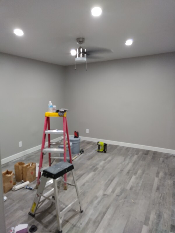 Building Photo - 16526 Chestnut St