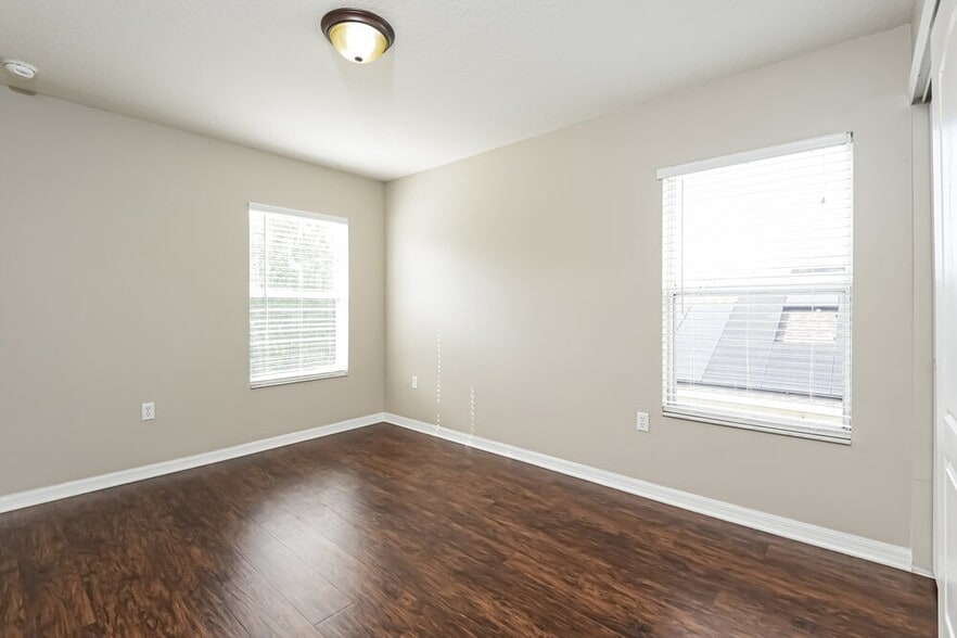Building Photo - 3322 Whistling Trail