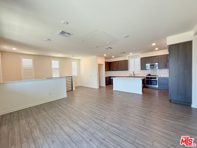 Building Photo - 8271 Spirit St