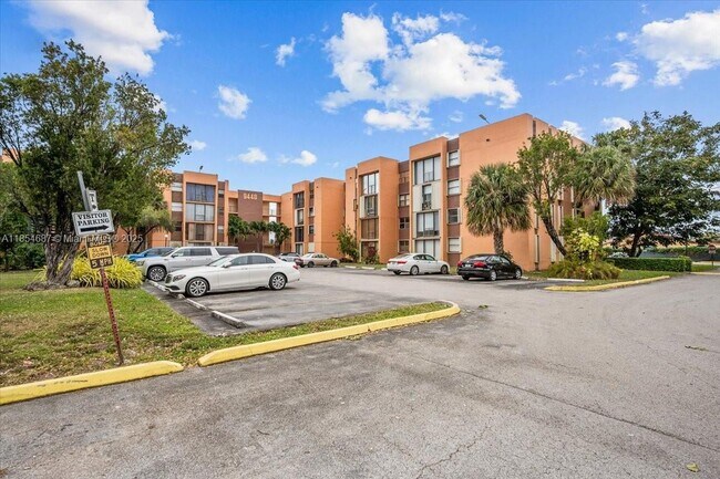 Building Photo - 9440 W Flagler St