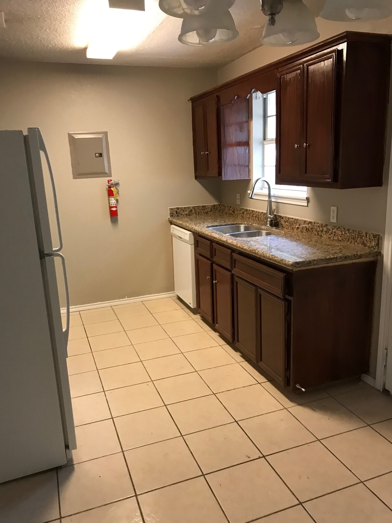 New countertop and sink. - 1801 Lexington Circle