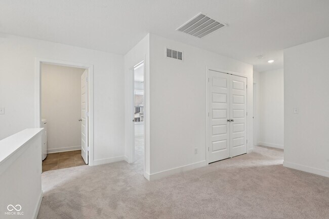 Building Photo - 15480 Postman Rd