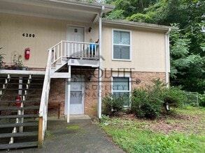 Building Photo - 4200 Greencastle Ct