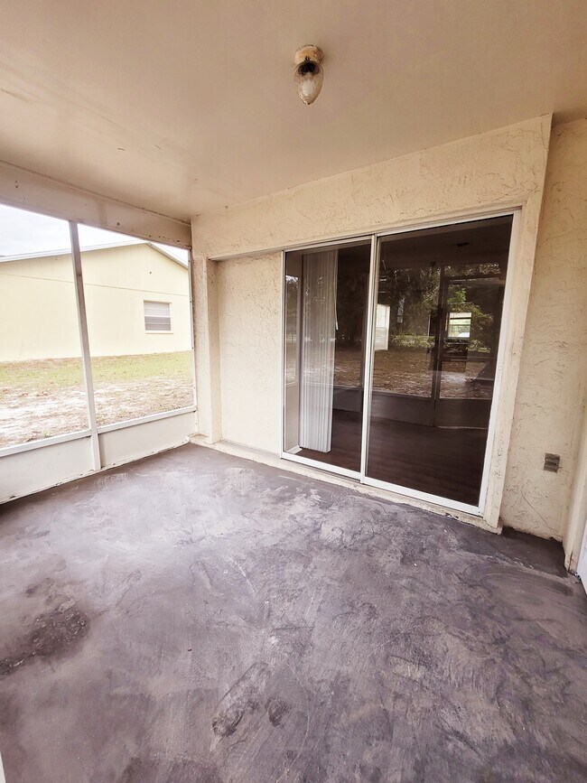 Building Photo - 4331 Azora Rd