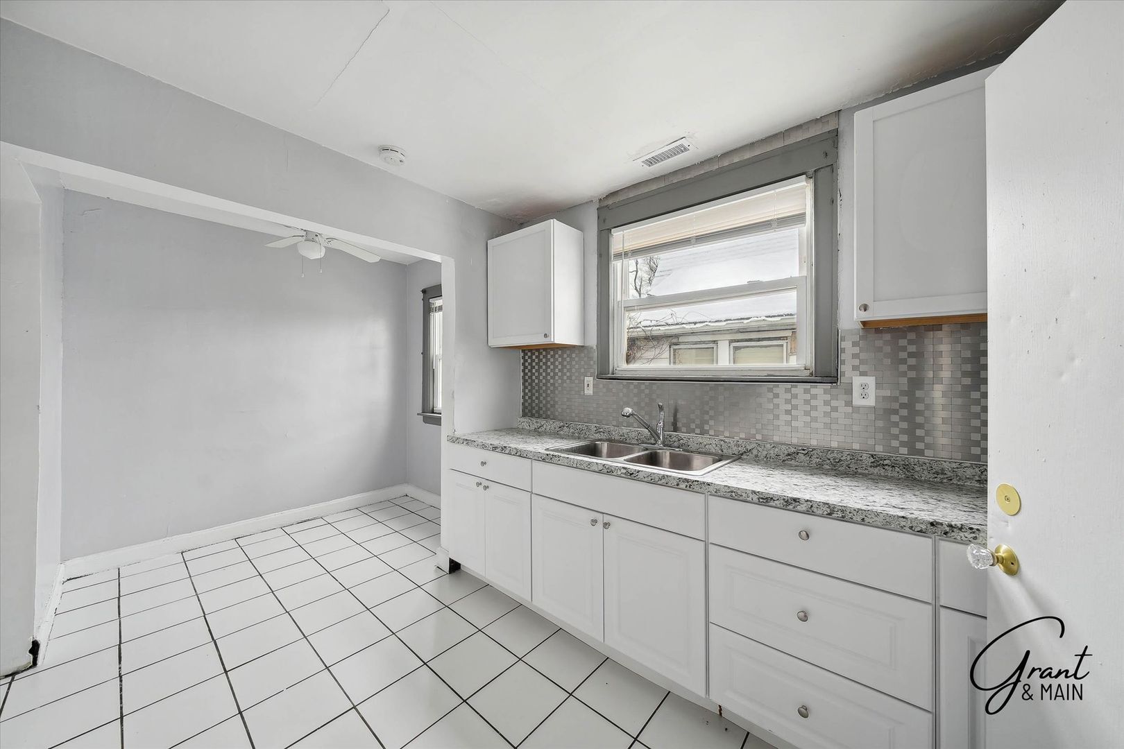Building Photo - 15886/15888 Woodingham - Two Yutes Detroit Holdings LLC