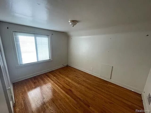Building Photo - 15445 Minock St