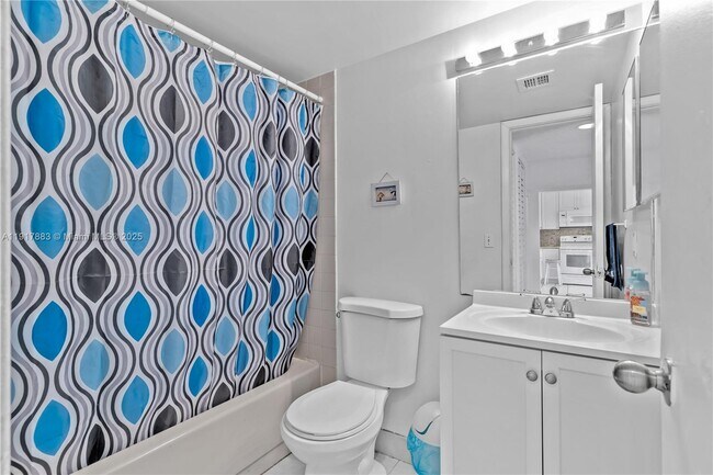 Building Photo - 12915 SW 88th Terrace