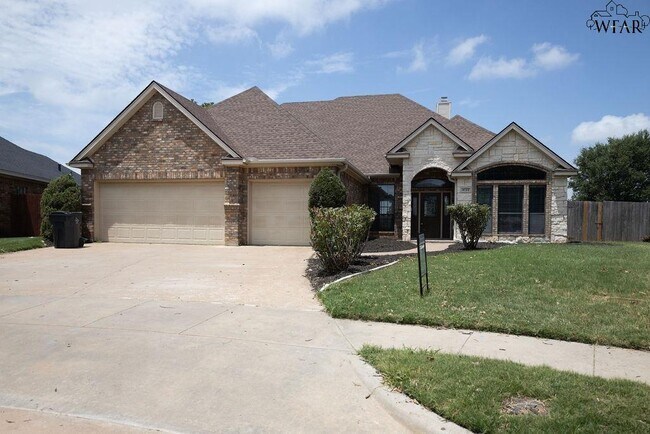 Primary Photo - 4122 Candlewood Cir