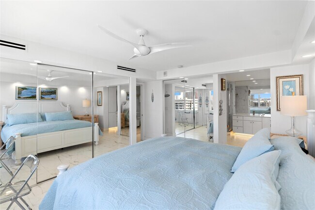 Building Photo - 121 Golden Isles Dr