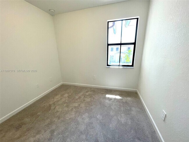 Building Photo - 11737 SW 245 Ter