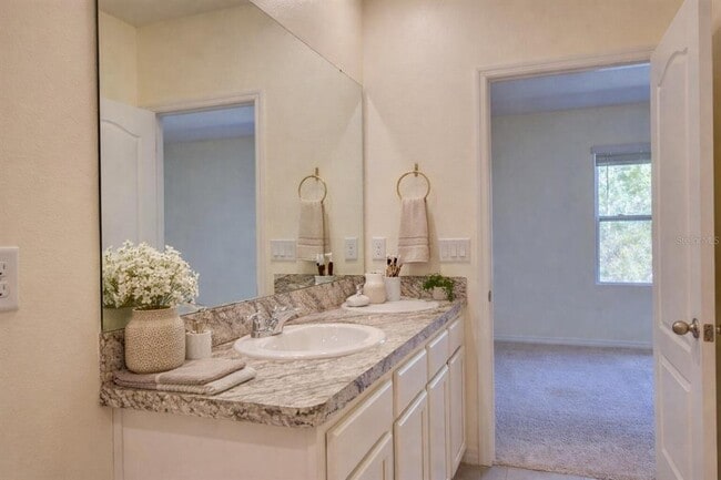 Building Photo - 1289 Yellow Finch Dr