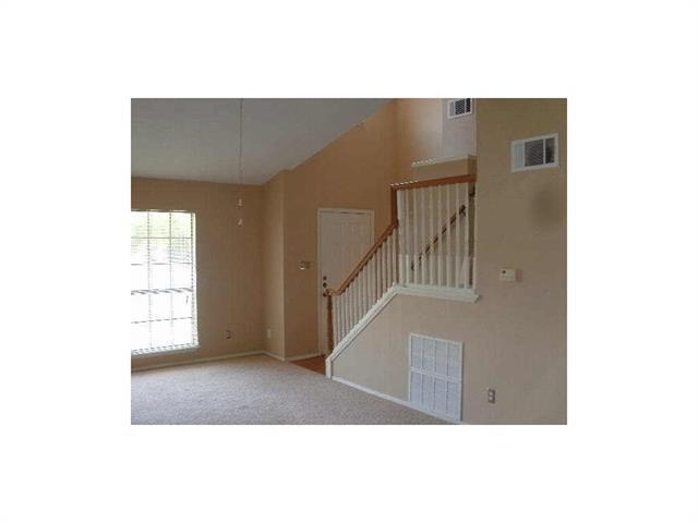 Building Photo - 6733 Dandelion Dr