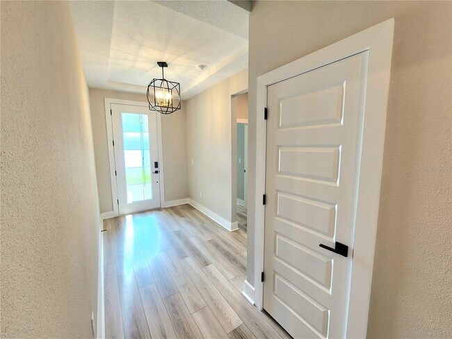 Building Photo - 3615 Savanna Palms Ct