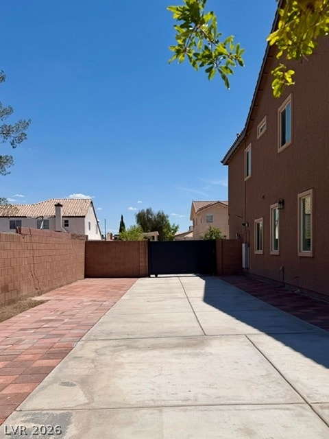 Building Photo - 6460 W Diablo Dr