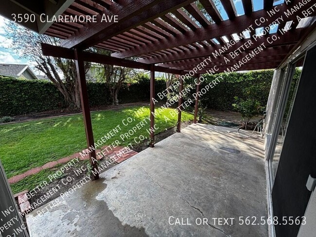 Building Photo - 3590 Claremore Ave