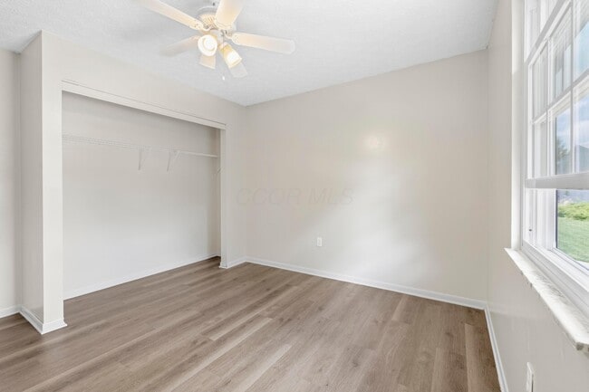 Building Photo - 5175 Threshing Ct