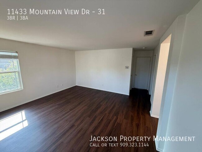 Building Photo - 11433 Mountain View Dr