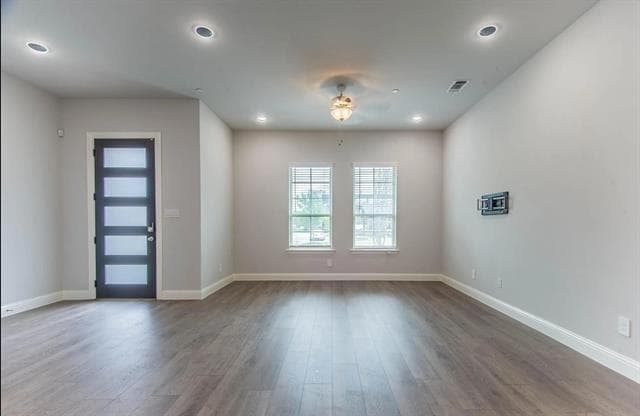 Building Photo - 12927 Couture Dr