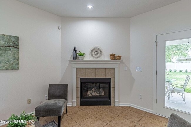 Building Photo - 654 Sweet Orange Terrace